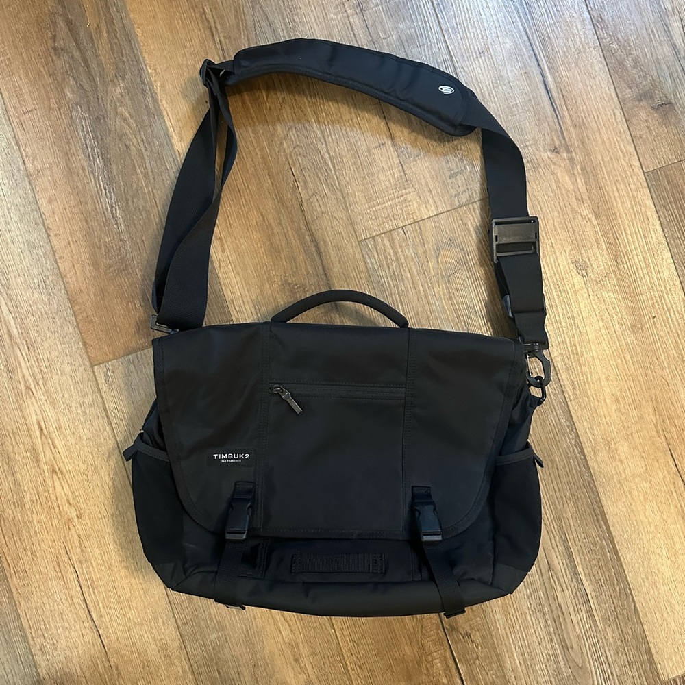 Timbuk2 Black Nylon Laptop Messenger Bag